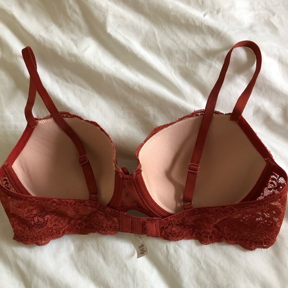 GILLIGAN&O’MALLEY red lace push up bra - Picture 3 of 5